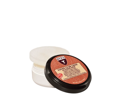 LEATHER REJUVENATOR CLEANING SOAP